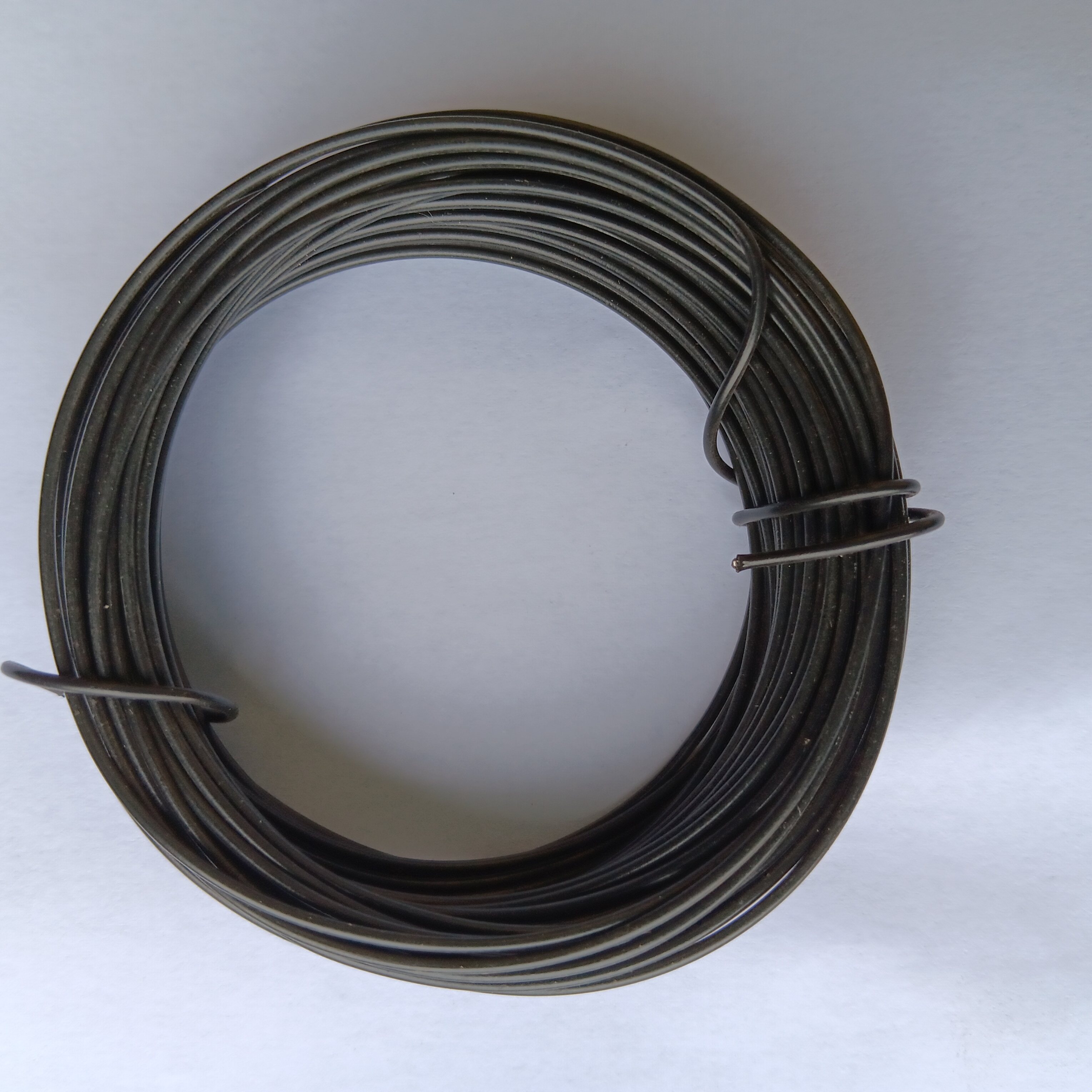 10 Metres 0.6mm single core d PVC Covered CABLE BLACK